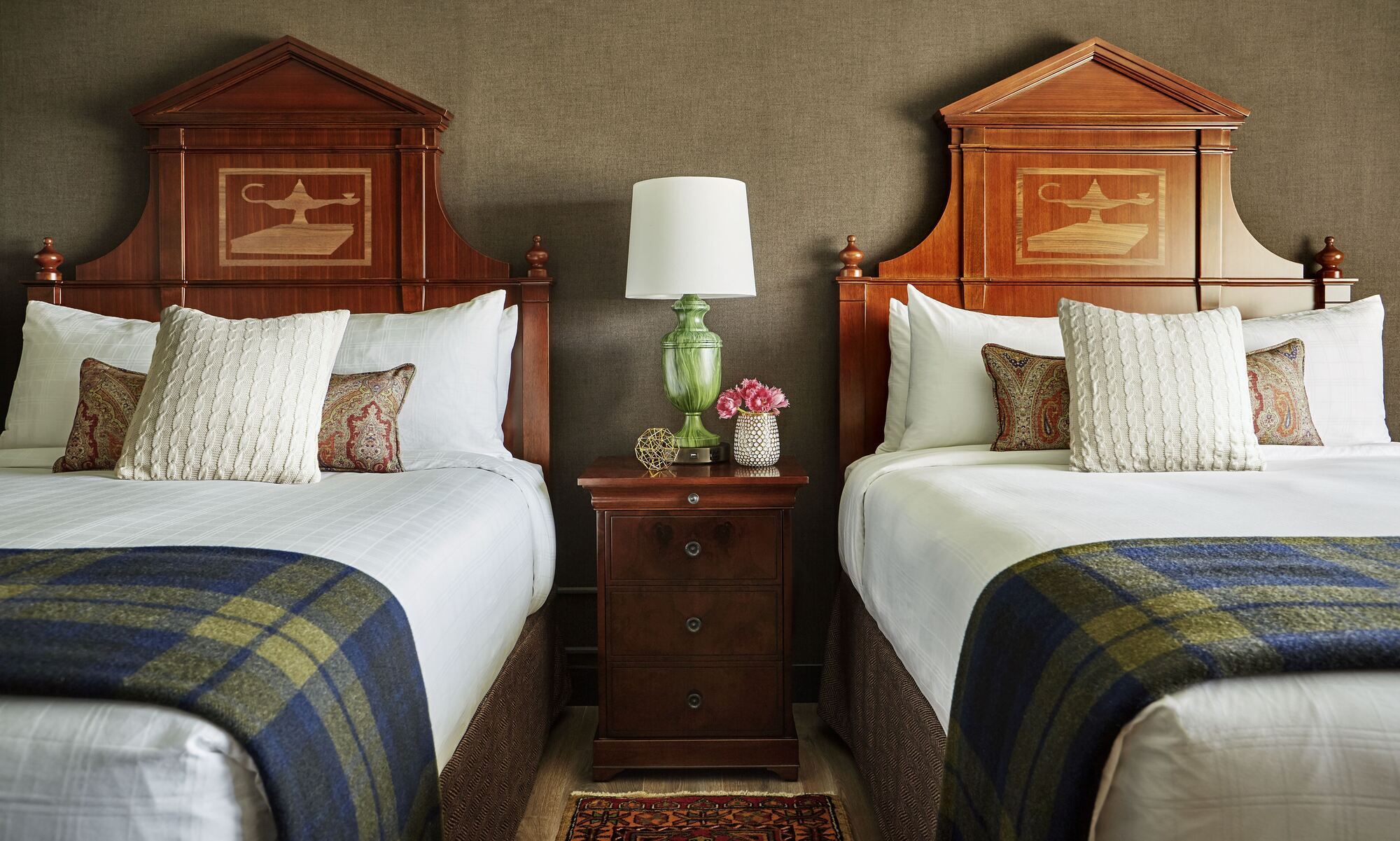 Graduate By Hilton Ann Arbor Hotel Room photo